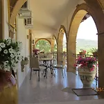 Reggia Saracena Farmház *