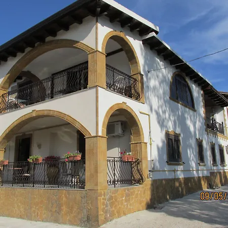 Reggia Saracena *