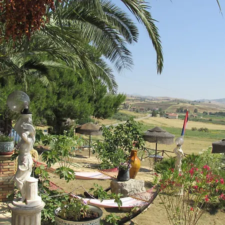 Farm stay Reggia Saracena