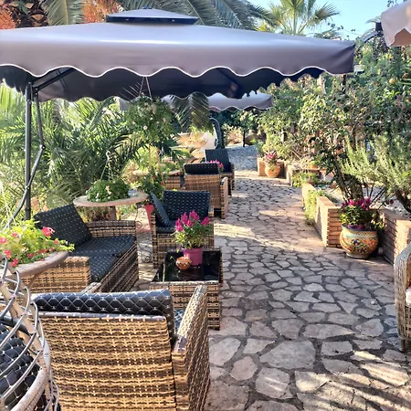 Reggia Saracena Farm stay
