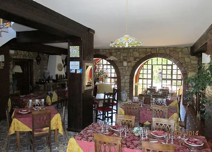 팜스테이 Reggia Saracena